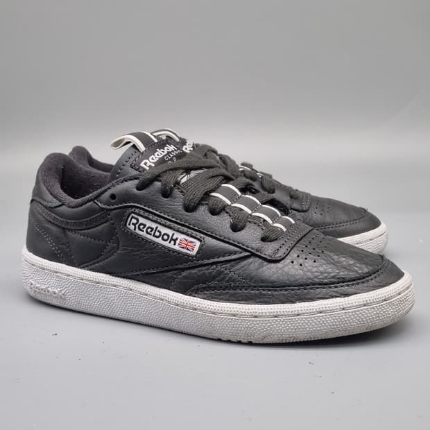 리복 클럽 C 블랙 스니커즈225