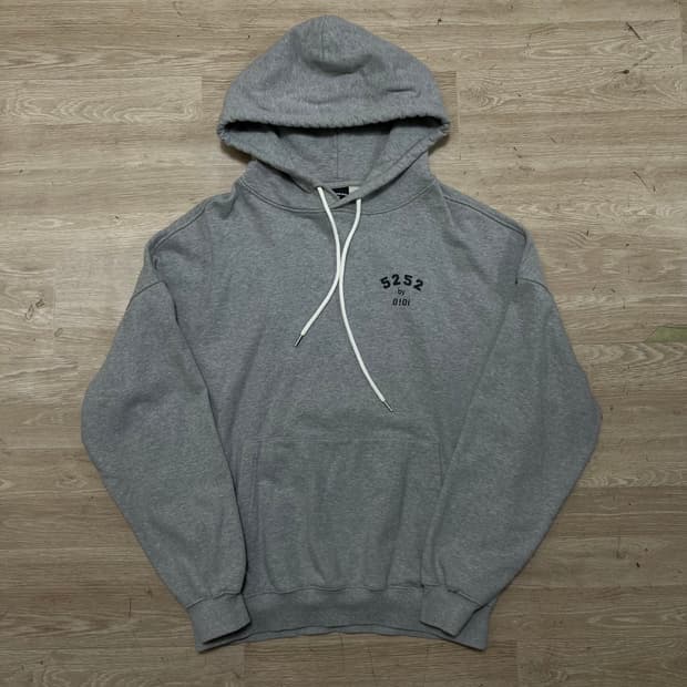 OiOi 오아이오아이 남여공용 로고 후드티 [그레이] L/100