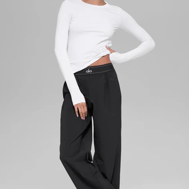 (새상품) 알로 요가  Finesse 롱슬리브 S(한국55)