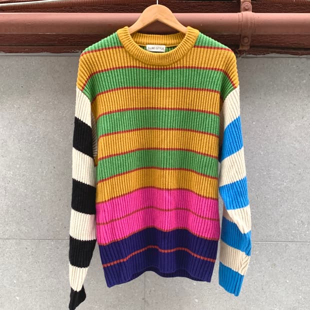 멀티 컬러 스트라이프 니트