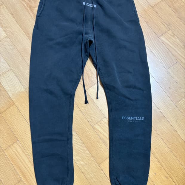 에센셜 스웻팬츠 조거팬츠 블랙 M