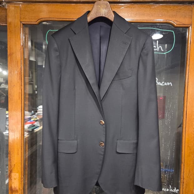 사르토리아 반니 네이비자켓 