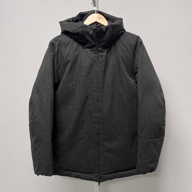 [M] BEAMS 빔즈 차콜그레이 다운 패딩 자켓