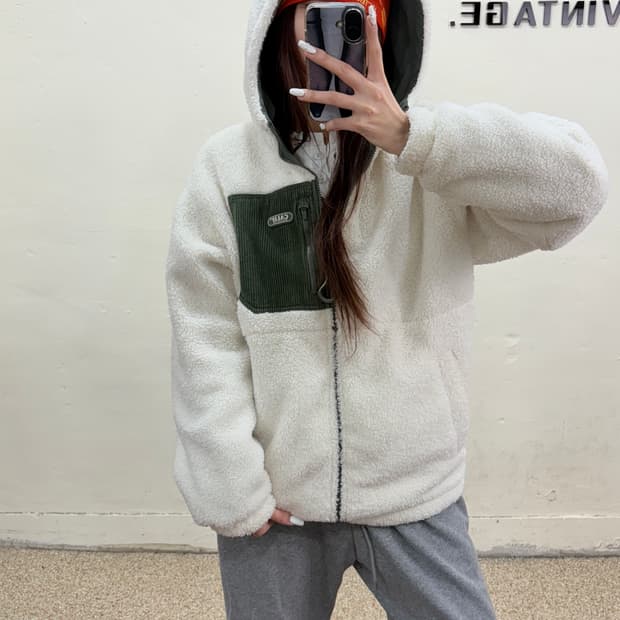 후아유 리버시블 뽀글이 자켓