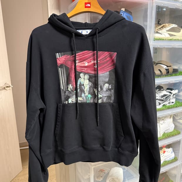 오프화이트 카라바조 블랙 후드티 L