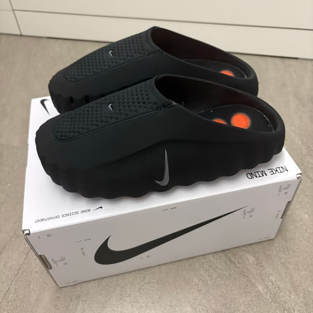 나이키 마인드 001 블랙 크롬 260