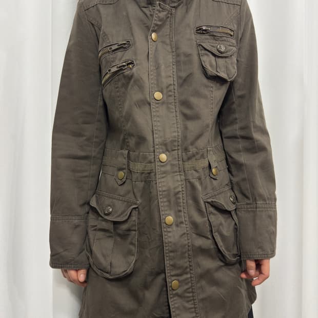 button jacket
