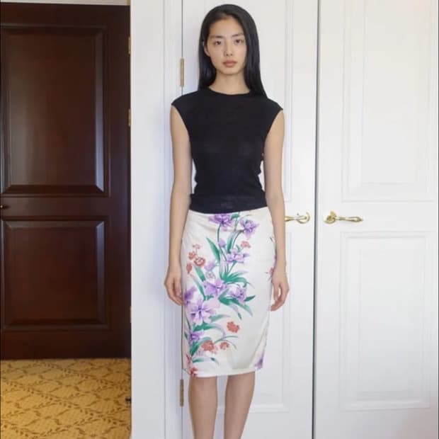 nuuanu iris skirt 구매합니다