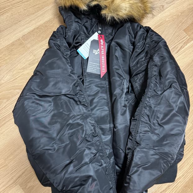 알파인더스트리 n2b L사이즈 미사용 새상품