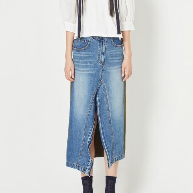 럭키슈에뜨 2023 우븐 패치 티셔츠 36사이즈