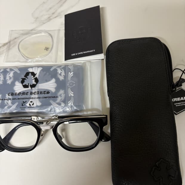 크롬하츠 안경 덕버터 블랙/실버