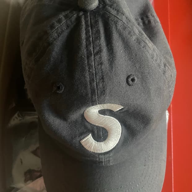 슈프림 고오텍스 s로고 20fw