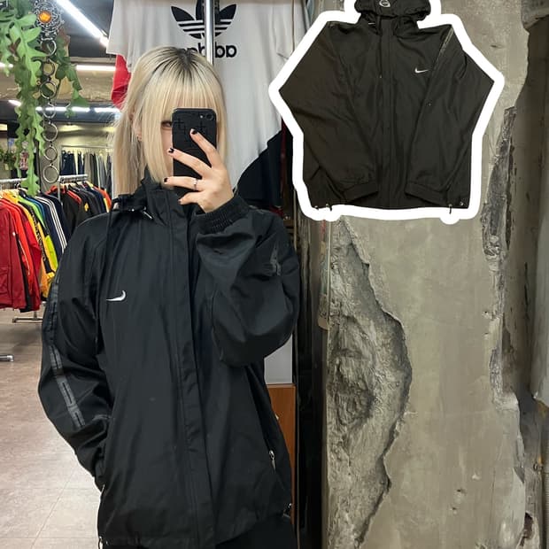 나이키 바람막이 블랙 M   #csz1799