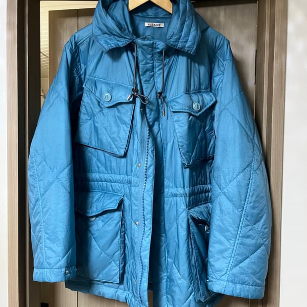 [4] 오라리 / 22AW 퀼티드 나일론 블루종 (퀼팅 블루종)