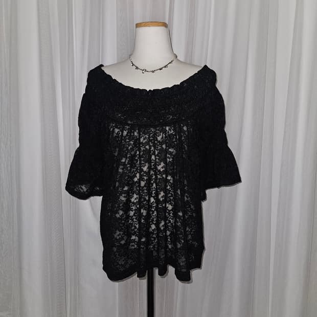 lorys farm 고딕 히메 공겜여주 레이스 오프숄더 블라우스