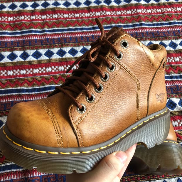 닥터마틴 Yolanda 요란다 부츠 240