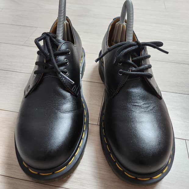 닥터마틴 1461 나파가죽 UK5 240