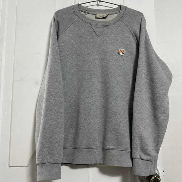 메종키츠네 로고 맨투맨