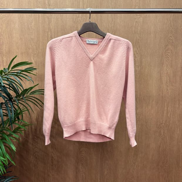 버버리 브이넥 울 앙고라 니트 스웨터 트위스트 조직 디테일 페일 핑크