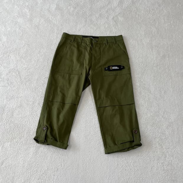 32 내셔널지오그래픽 퍼티그 8부팬츠 반바지