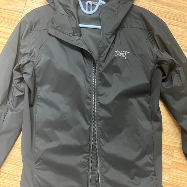 아크테릭스 아톰후디(구Lt) M사이즈