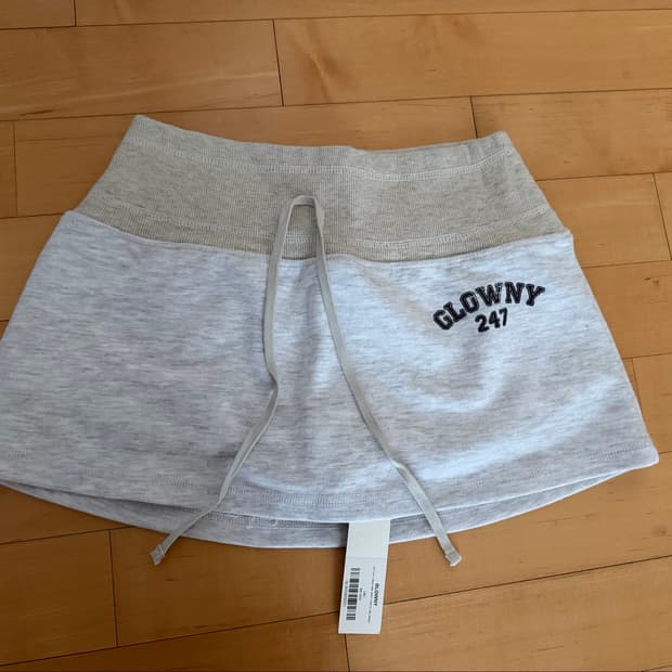 Glowny 글로니 미니 스커트