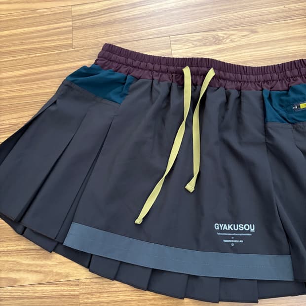 Nike Gyakusou 러닝 스커트