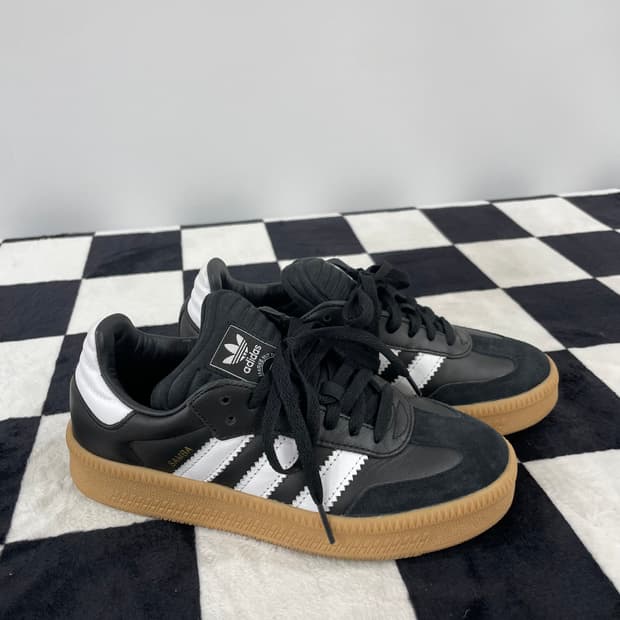 아디다스 삼바 XLG 스니커즈 225mm