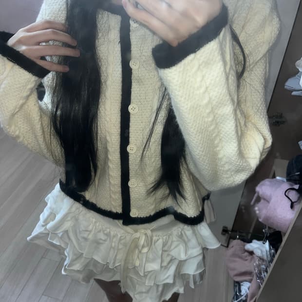 크롭 꽈배기 가디건