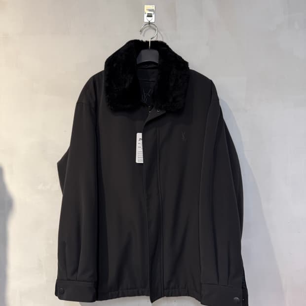 입생로랑 블랙 퍼자켓