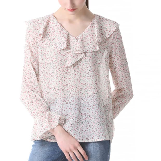 리스트 플라워 꽃무늬 러플 프릴 블라우스