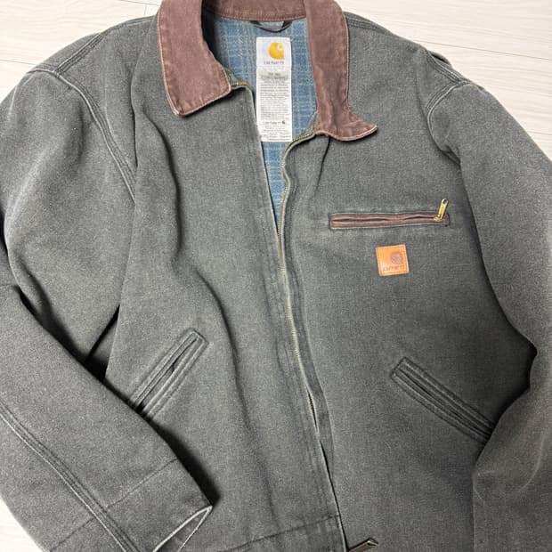 칼하트 j97 자켓 / 가품임..
