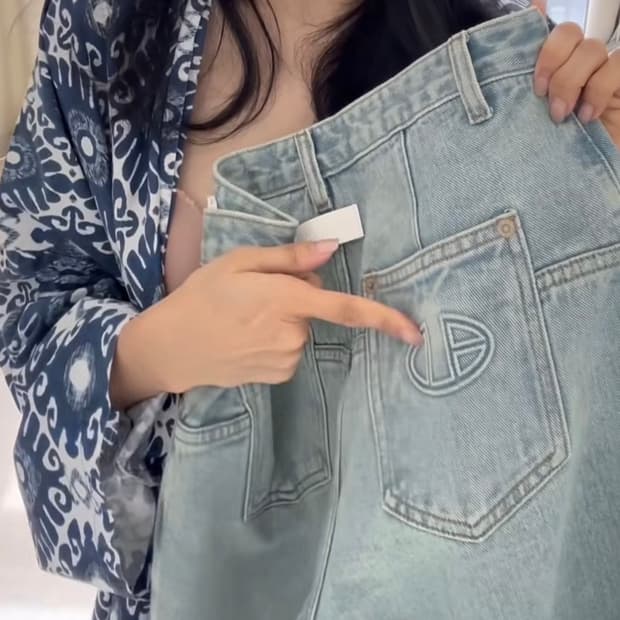 [새 상품] 돈비레잇 투턱 와이드데님 연청 m