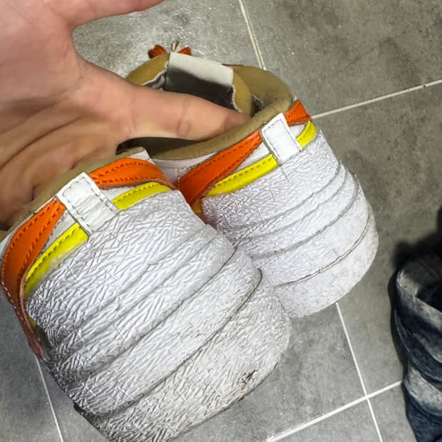 나이키 x 사카이 블레이저 로우 마그마 오렌지