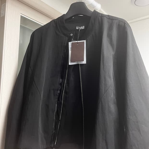 xlim ep.9 06 jacket