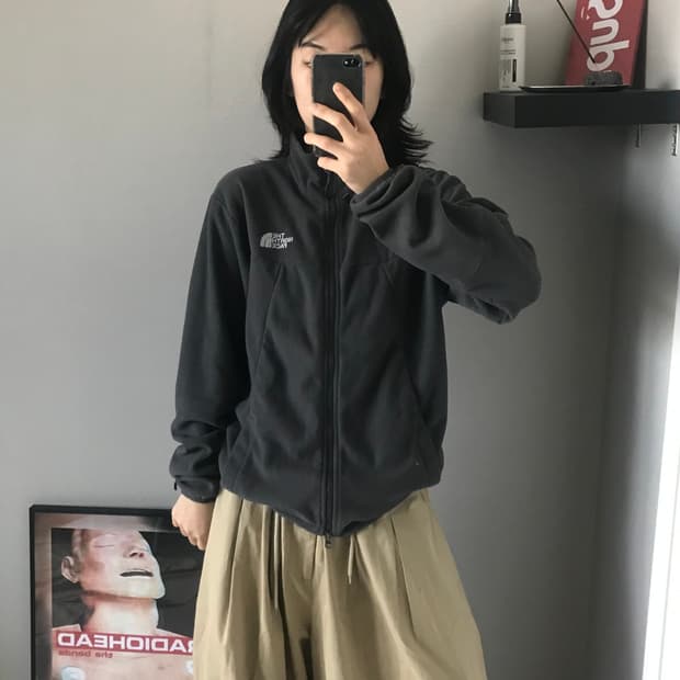 노스페이스 로고 그레이 플리스 집업