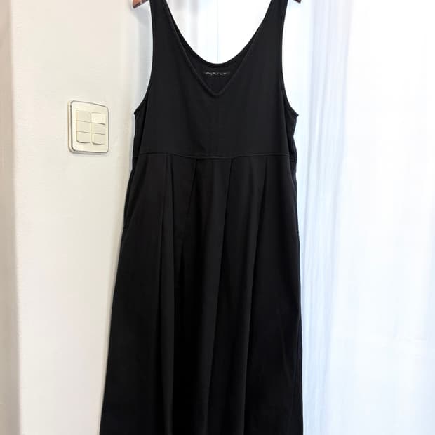 sunny clouds 헤링본 블랙 멜빵 원피스 JPN