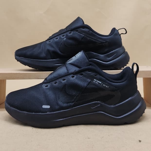 나이키 다운시프터12 올블랙250