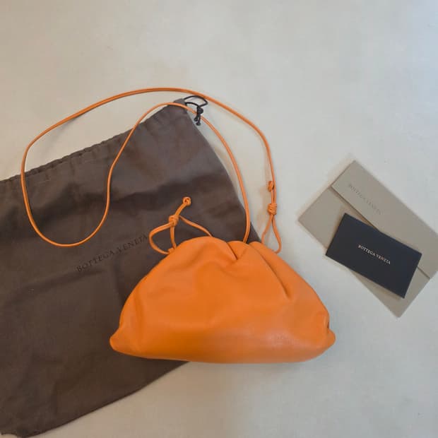 정품 보테가베네타 만두백 오렌지