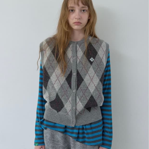 아가일 니트 베스트 멜란지 그레이