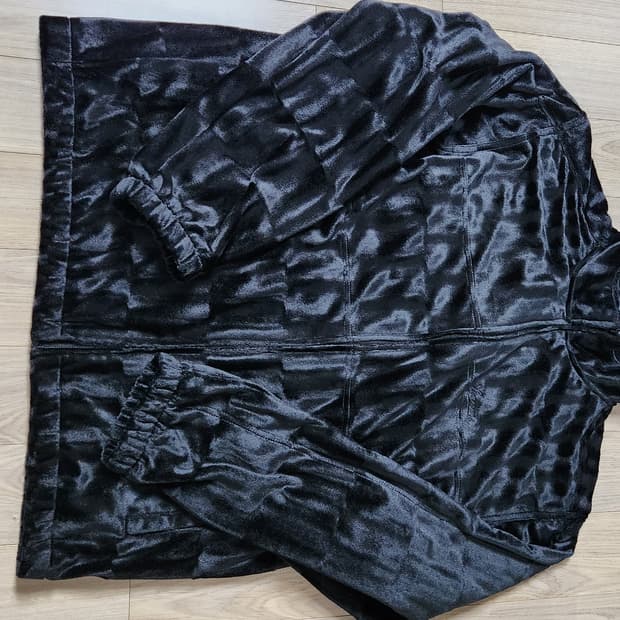 슈프림 스웨이드 블랙 집업XL