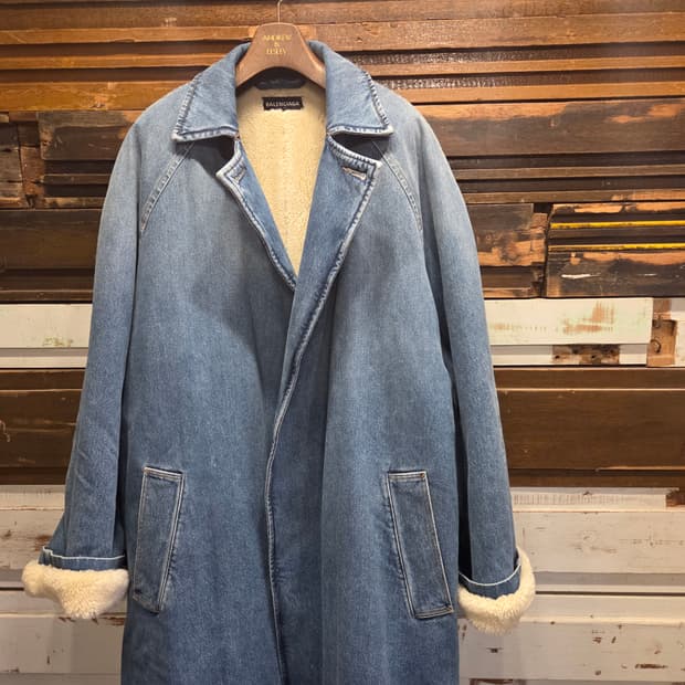 발렌시아가 아카이브 