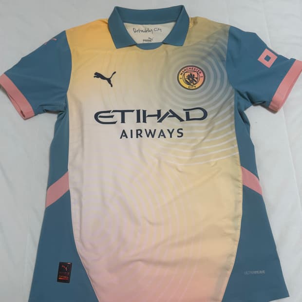 푸마 맨체스터 시티 x 오아시스 어센틱 유니폼 s