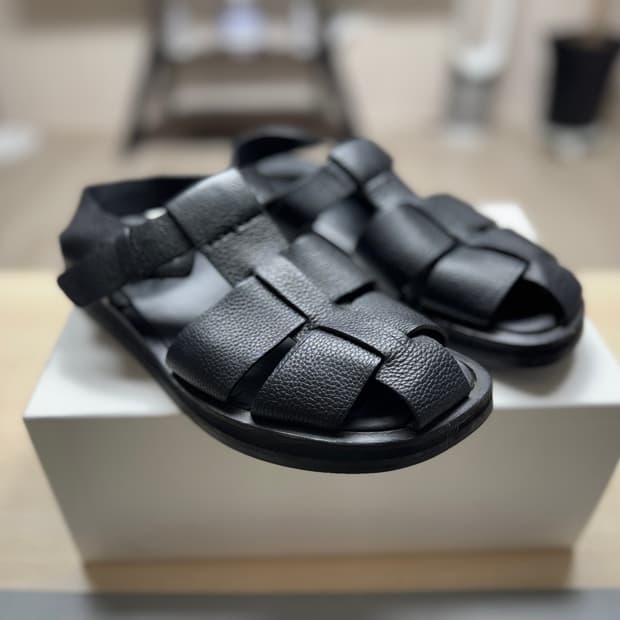 더 로우 피셔맨 샌들 41사이즈