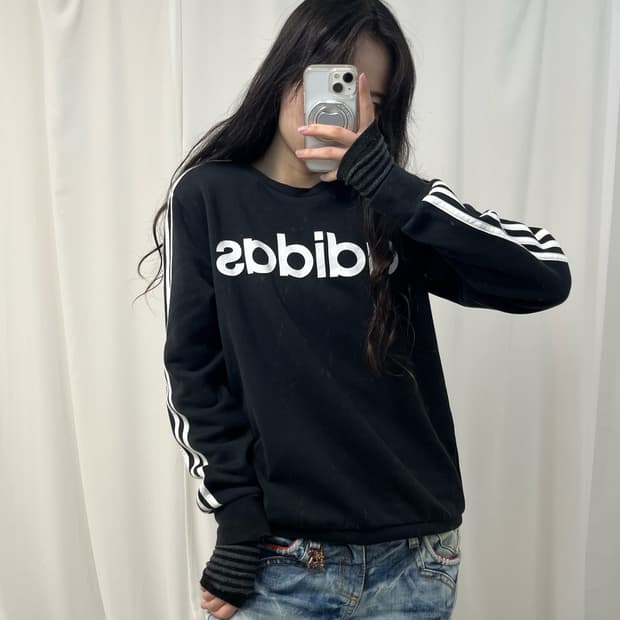 Adidas Sweatshirt 