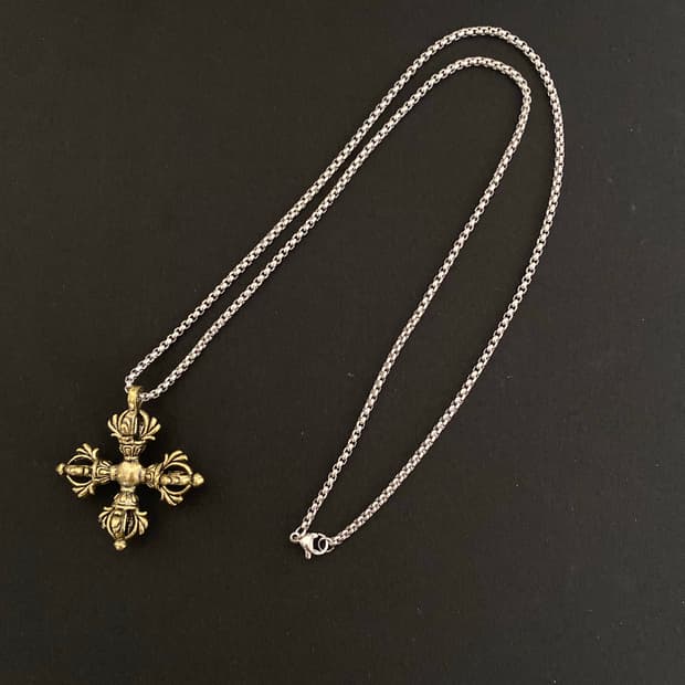 금강저 크로스 목걸이