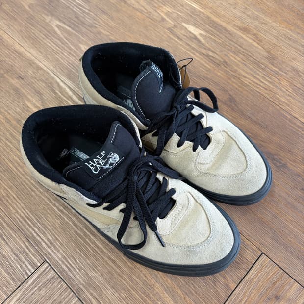 반스하프캡 베이지