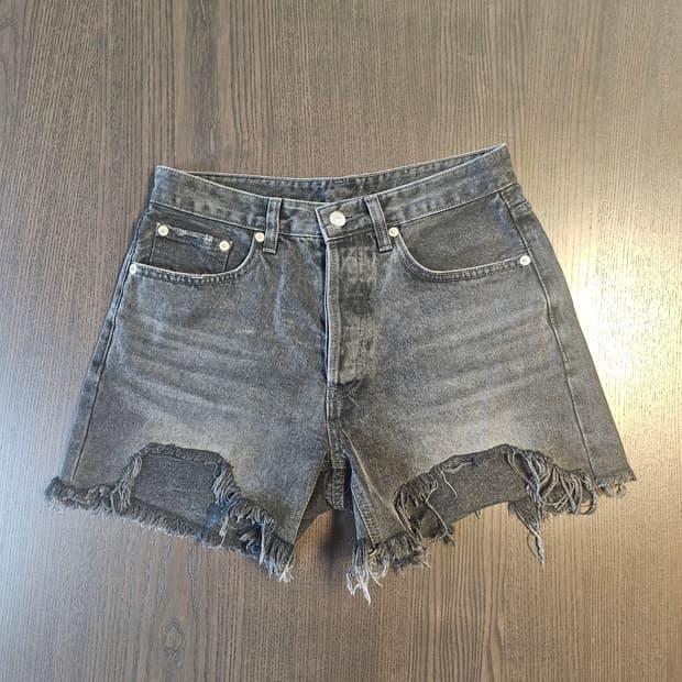 브루하하 블랙 데미지 숏팬츠 S