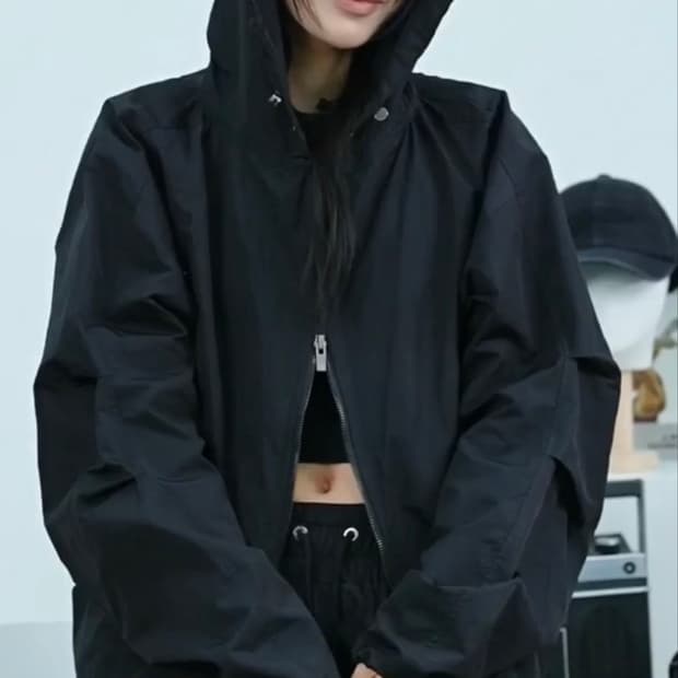 트리밍버드 라운드 리벳 셋업 후디 집업 점퍼 바람막이 블랙