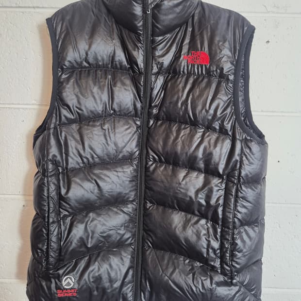 90) 노스페이스 써밋 블랙 패딩 조끼